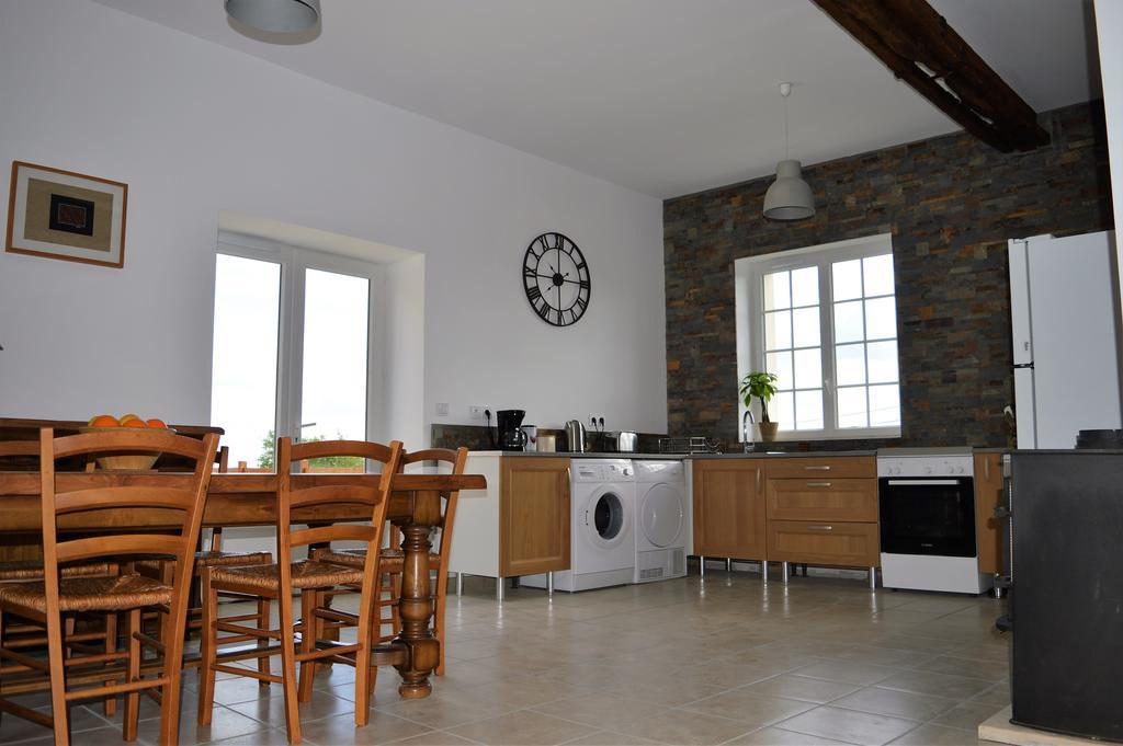 Aux Volets Bleus Chez Mark & Sylvie Rouffignac Saint-Cernin Esterno foto